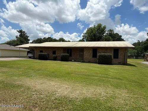 113 Vermilion St, Kaplan, LA, 70548-5614 | Card Image