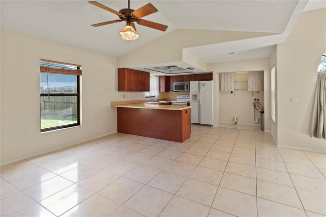4805 Cypress Lake Ct, House other with 3 bedrooms, 2 bathrooms and null parking in SARASOTA FL | Image 12