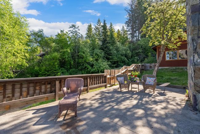 Large Deck looking at Yellow Bay | Image 31