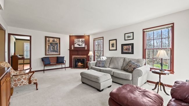 8215 Post Oak Ct, House other with 5 bedrooms, 3 bathrooms and null parking in Fort Wayne IN | Image 7