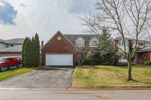 5134 Oakwood Ave, Beamsville, ON, L3J0J4 | Card Image