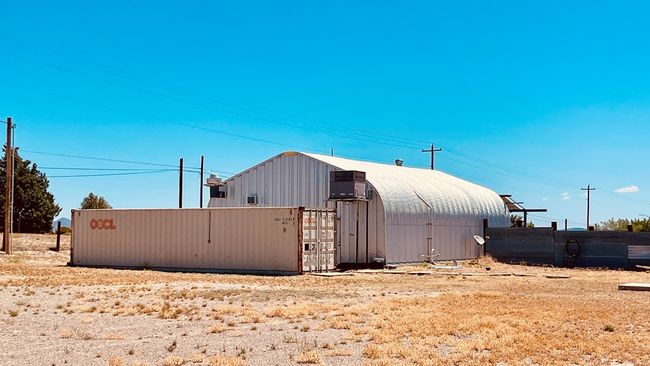 1613 W San Antonio St, House other with 4 bedrooms, 3 bathrooms and 3 parking in Marfa TX | Image 6