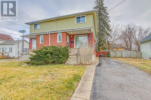 109 Balaclava St, Saint Thomas, ON, N5P3C8 | Card Image