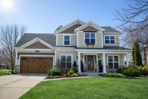 2203 Brookwood Dr, South Elgin, IL, 60177-3235 | Card Image