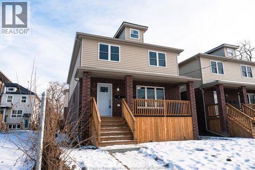 2-3495 Bloomfield Rd, Windsor, ON, N9C1R8 | Card Image