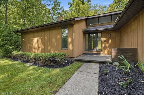 6294 Cheryl Pl, Concord Township, OH, 44077-2413 | Card Image