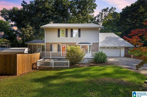 32 Wilson Dr, Childersburg, AL, 35044-1103 | Card Image