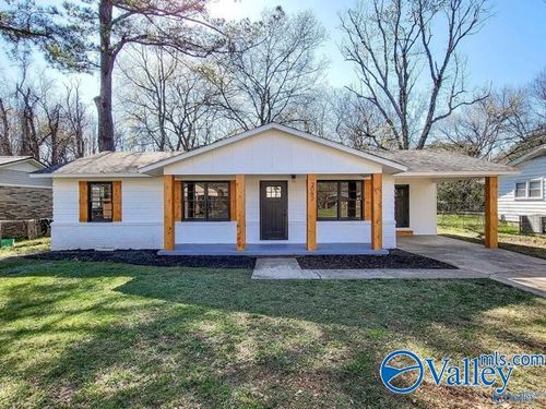 3062 Boswell Dr Nw, Huntsville, AL, 35811-1207 | Card Image