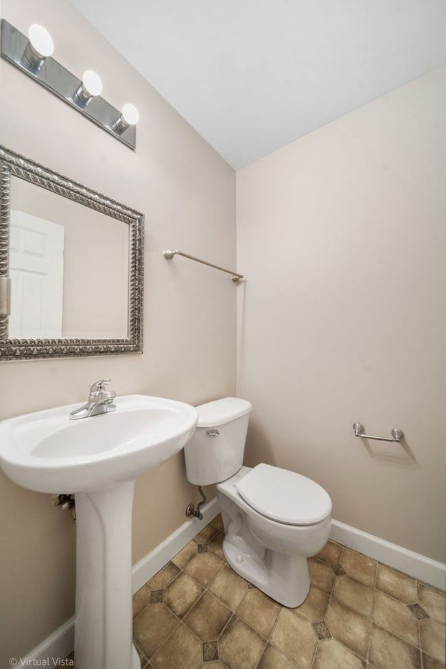 4066 - 4066 Boulder Ct, Townhouse with 3 bedrooms, 3 bathrooms and 2 parking in Aurora IL | Image 11