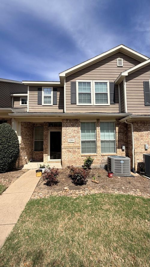 2205 Stoneleigh Pl, Mckinney, TX, 75071-2219 | Card Image