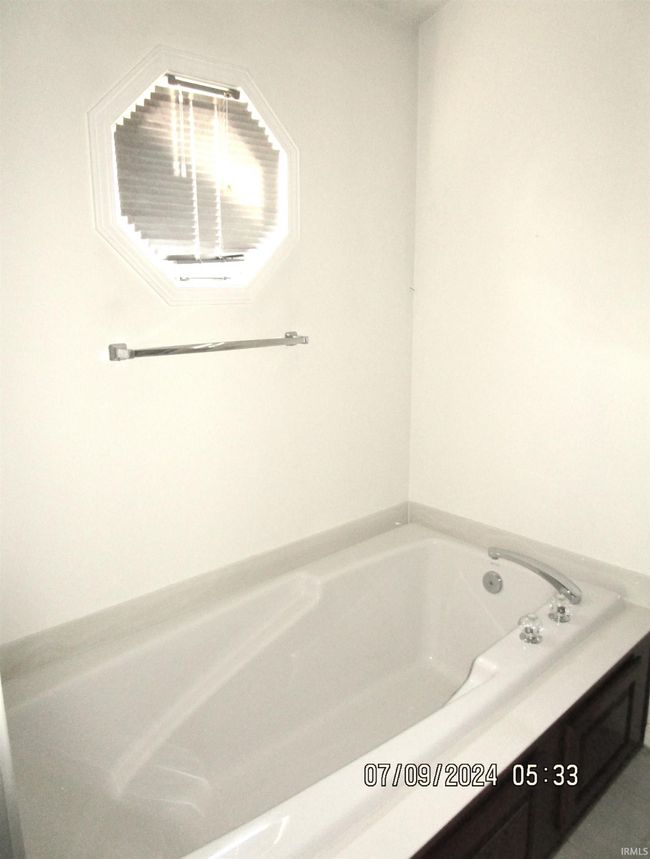 1139 Cross Pointe, House other with 2 bedrooms, 3 bathrooms and null parking in Decatur IN | Image 6