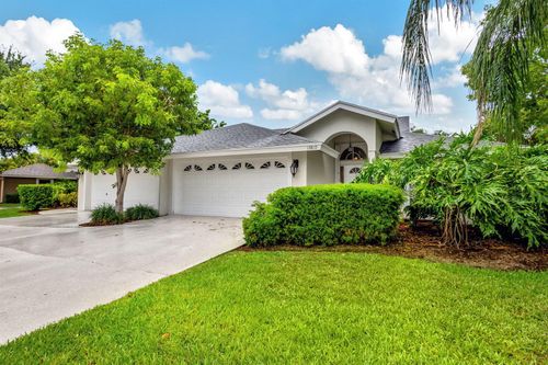 13810 Yarmouth Dr, Wellington, FL, 33414-7732 | Card Image