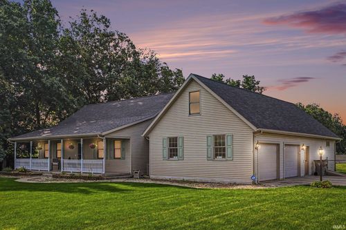 58030 Prairie Ridge Rd, Goshen, IN, 46528-6242 | Card Image