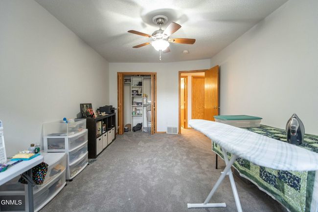 1720 N 26 Th St, Condo with 3 bedrooms, 2 bathrooms and null parking in Bismarck ND | Image 24