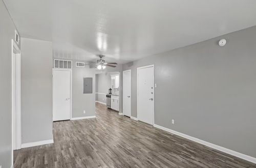 6151 E Mockingbird Ln, Dallas, TX, 75214-2609 | Card Image