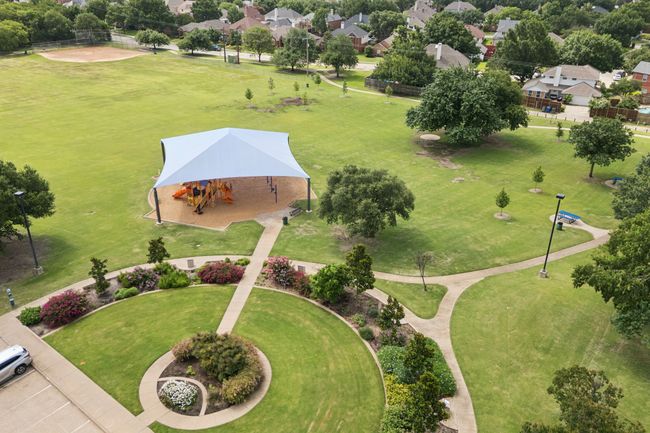 Aerial perspective of suburban area | Image 35
