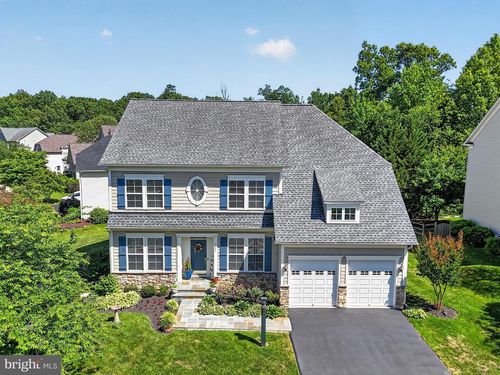 7153 Comrie Ct, WARRENTON, VA, 20187-3978 | Card Image