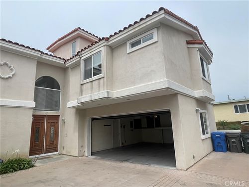 c-413 N Elena Ave, Redondo Beach, CA, 90277-2825 | Card Image