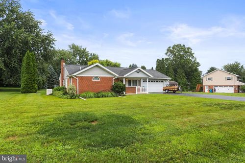 1145 Freysville Rd, YORK, PA, 17406-6115 | Card Image