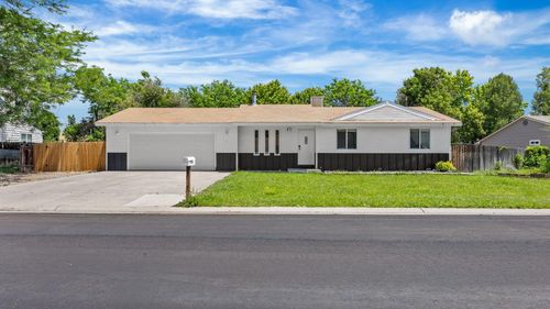 562 Jaquette Ln, Grand Junction, CO, 81504-4420 | Card Image