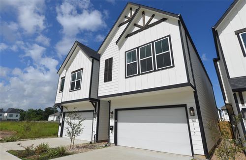 5935 Cebra Street, Houston, TX, 77091 | Card Image