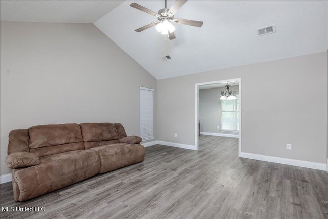 07-Living room | Image 7