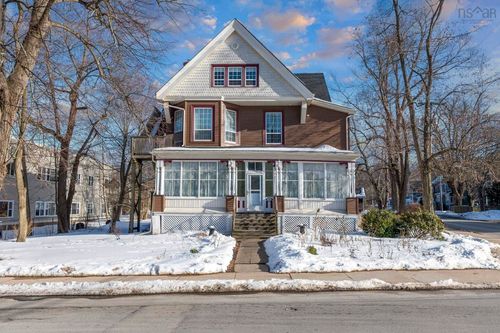 153 Albert Street, Windsor, NS, B0N2T0 | Card Image