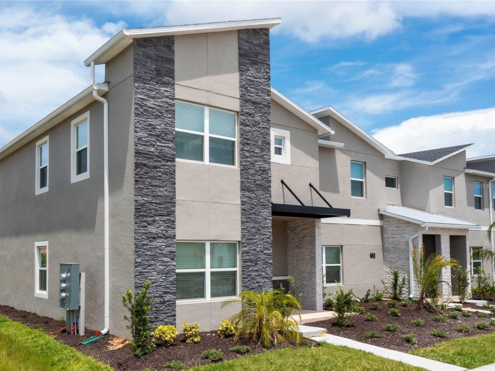 Residential in DAVENPORT