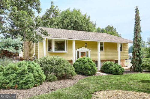 1 Brandywine Dr, SHREWSBURY, PA, 17361-1803 | Card Image