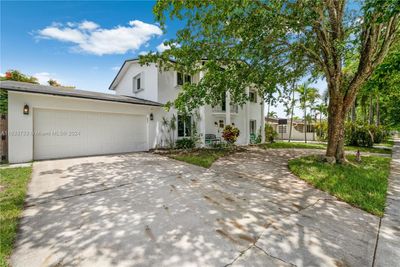 540 Nw 42nd Ave, House other with 4 bedrooms, 3 bathrooms and null parking in Coconut Creek FL | Image 3