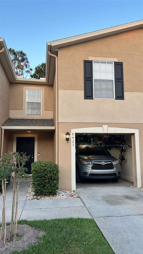 8423 Edgewater Place Blvd, Tampa, FL, 33615-1389 | Card Image