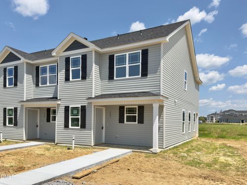 1201 Brookrun Dr, Oxford, NC, 27565-5038 | Card Image