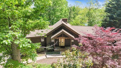 1042 Runaway Bay Rd, Lynch Station, VA, 24571-2371 | Card Image