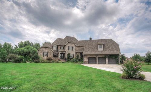 2000 Beau Dr, Carthage, MO, 64836-8787 | Card Image