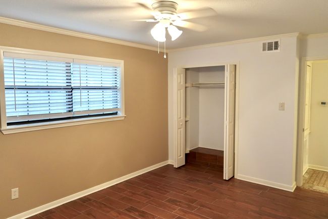 5263 Old Highway 87, House other with 3 bedrooms, 2 bathrooms and null parking in Orange TX | Image 22