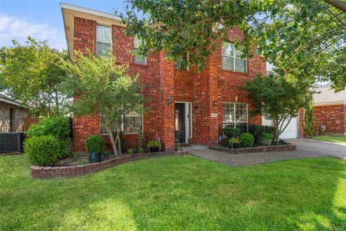 604 Mulberry Ln, Desoto, TX, 75115-1423 | Card Image