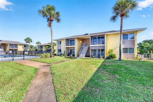 11-101 Louella Ln, NOKOMIS, FL, 34275-3070 | Card Image