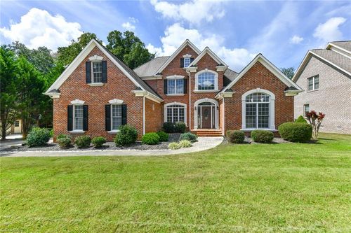 6710 Breeze Pointe Dr, Whitsett, NC, 27377-9122 | Card Image