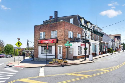 8 Stage Rd, Monroe, NY, 10950-3511 | Card Image