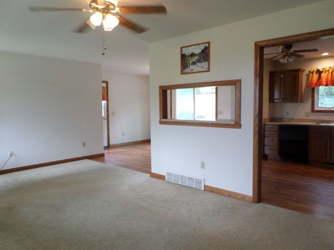 8715 Belle Rd, House other with 3 bedrooms, 2 bathrooms and null parking in Harborcreek PA | Image 4