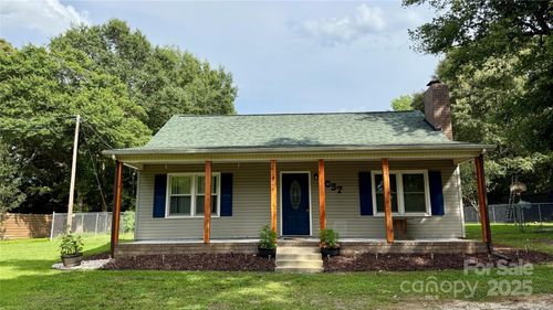1057 Bethlehem Church Rd, Grover, NC, 28073-8534 | Card Image