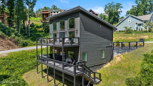 612 Sunset Ln, Gatlinburg, TN, 37738 | Card Image