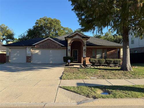 725 Fannin Dr, Lavon, TX, 75166-1752 | Card Image