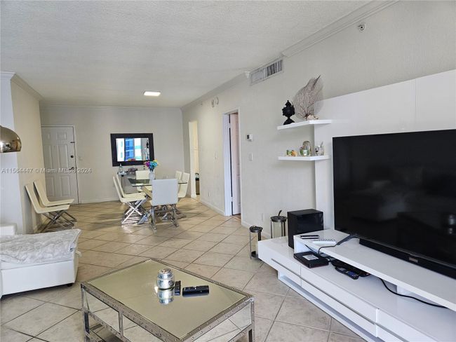 PH17 - 2501 S Ocean Dr, Condo with 1 bedrooms, 1 bathrooms and null parking in Hollywood FL | Image 15