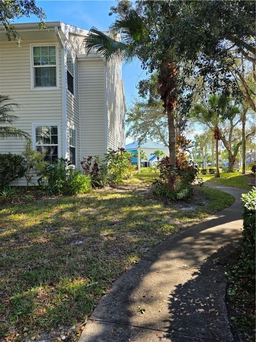 13-1-1914 Westminster Cir, VERO BEACH, FL, 32966-8137 | Card Image