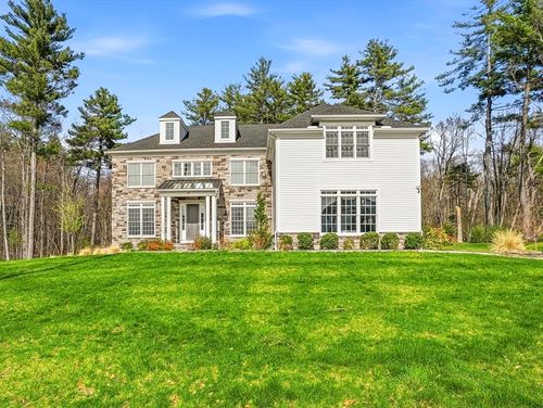 60 Chamberlain Street, Hopkinton, MA, 01748 | Card Image