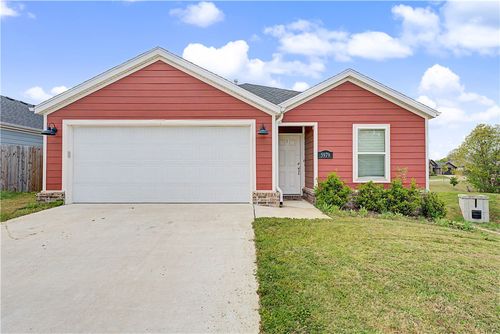 5979 W Holdcroft Dr, Fayetteville, AR, 72704-5179 | Card Image