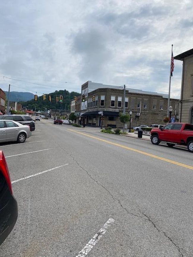 317 Wood Ave W, Home with 0 bedrooms, 0 bathrooms and null parking in Big Stone Gap VA | Image 8