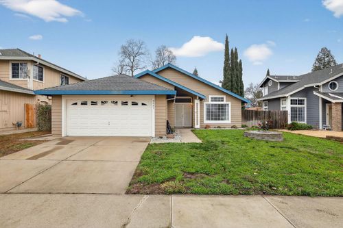 8425 Morning Skye Way, Antelope, CA, 95843-5435 | Card Image