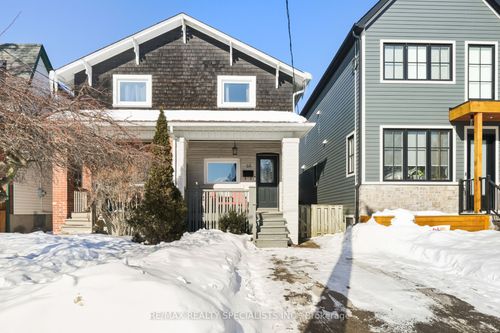 68 Lake Crescent, Etobicoke, ON, M8V1W1 | Card Image